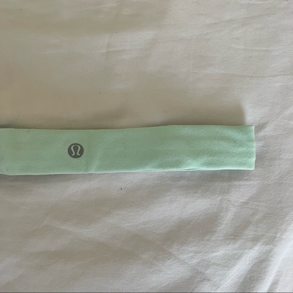 Lululemon Headband - 2 count - Picture 3 of 7